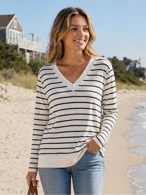 Banana Republic Striped V-Neck French Terry Top Coastal Hamptons Chic